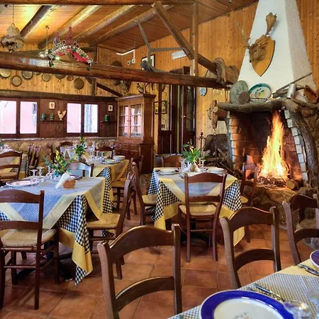 Κατάλυμα σε φάρμα Al Poggetto Piana Degli Albanesi